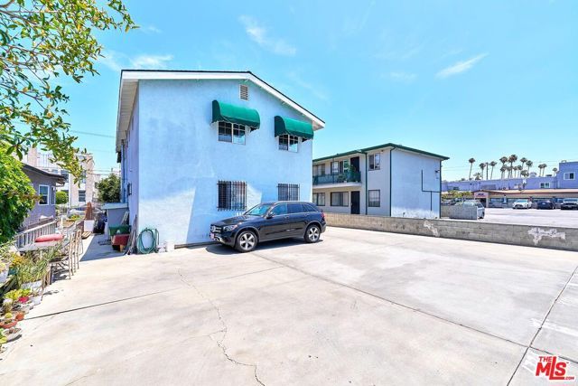 1229 S Harvard Boulevard, Los Angeles, CA 90006