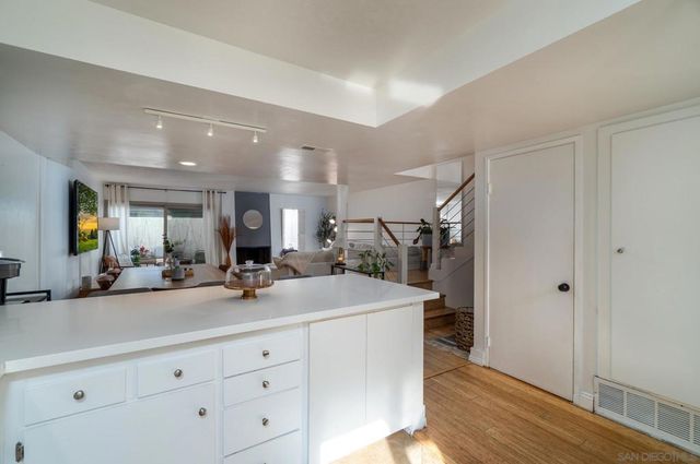 3290 Loma Riviera Dr, San Diego, CA 92110