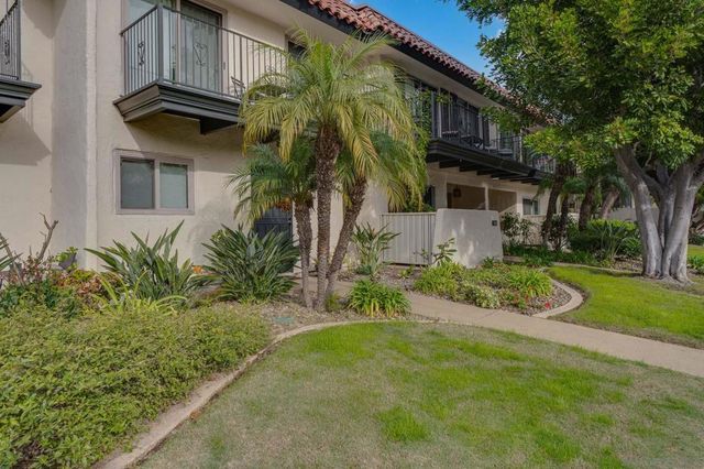 3290 Loma Riviera Dr, San Diego, CA 92110