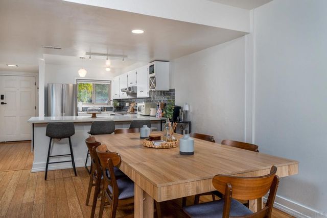 3290 Loma Riviera Dr, San Diego, CA 92110