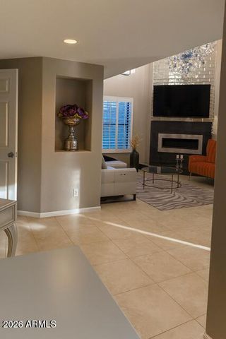 8100 E CAMELBACK Road 163, Scottsdale, AZ 85251