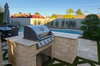 8100 E CAMELBACK Road 163, Scottsdale, AZ 85251