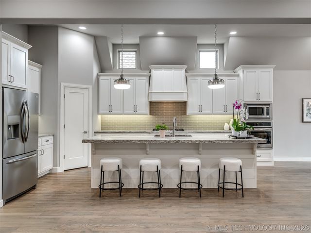 11472 S Ash Street, Jenks, OK 74037