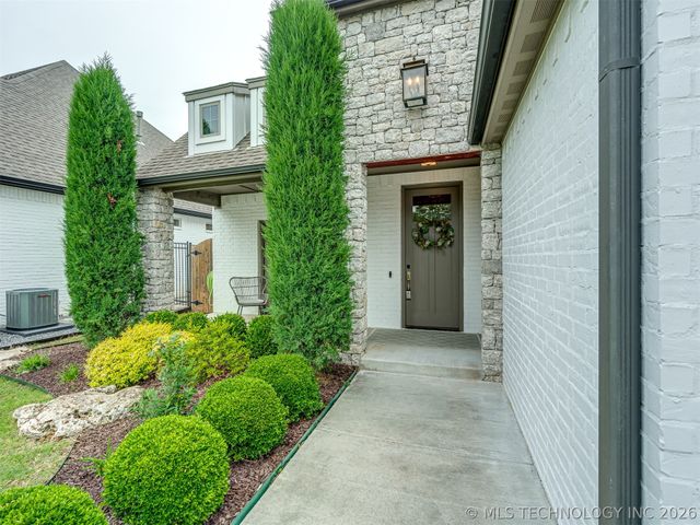 11472 S Ash Street, Jenks, OK 74037