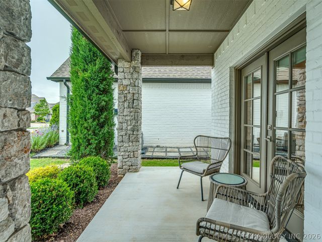 11472 S Ash Street, Jenks, OK 74037