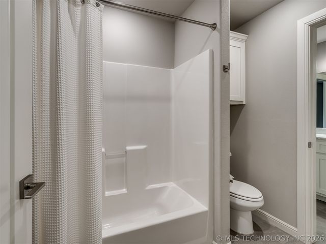 11472 S Ash Street, Jenks, OK 74037