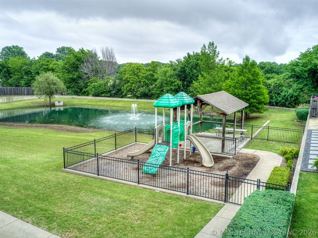 11472 S Ash Street, Jenks, OK 74037
