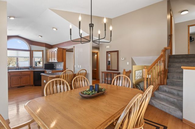 1354 16th Avenue SE, Forest Lake, MN 55025