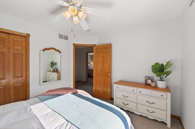 1354 16th Avenue SE, Forest Lake, MN 55025