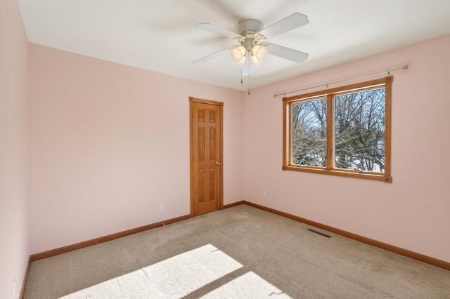 1354 16th Avenue SE, Forest Lake, MN 55025