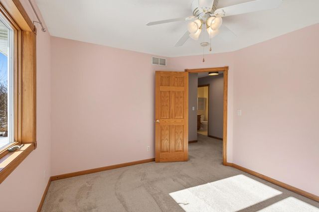 1354 16th Avenue SE, Forest Lake, MN 55025