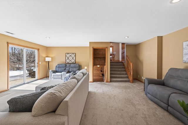 1354 16th Avenue SE, Forest Lake, MN 55025