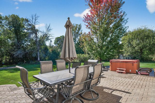 1354 16th Avenue SE, Forest Lake, MN 55025