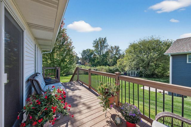 1354 16th Avenue SE, Forest Lake, MN 55025