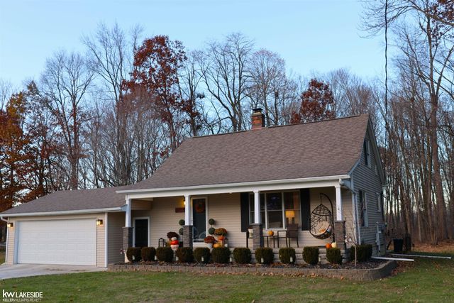 31425 29 Mile Road, Lenox, MI 48050