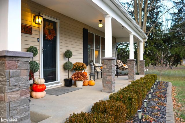 31425 29 Mile Road, Lenox, MI 48050