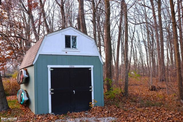 31425 29 Mile Road, Lenox, MI 48050