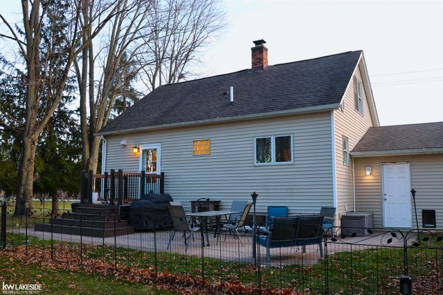 31425 29 Mile Road, Lenox, MI 48050