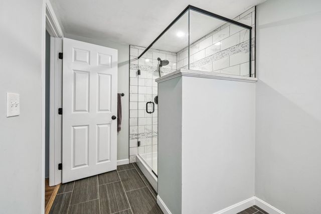 240 Wash Pond Road, Hampstead, NH 03841