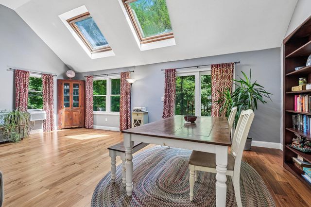 240 Wash Pond Road, Hampstead, NH 03841