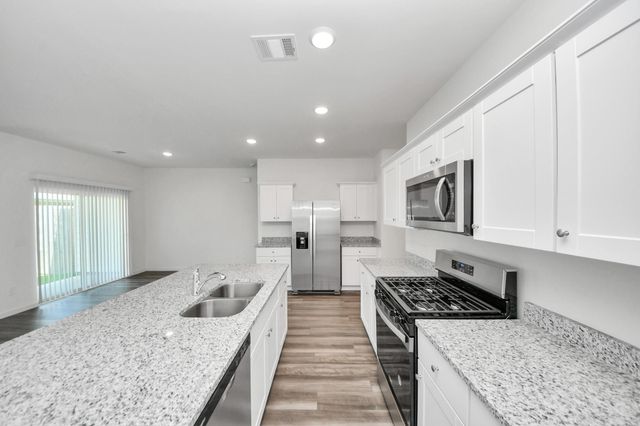 10318 Malta Trace Drive B, Rosharon, TX 77583