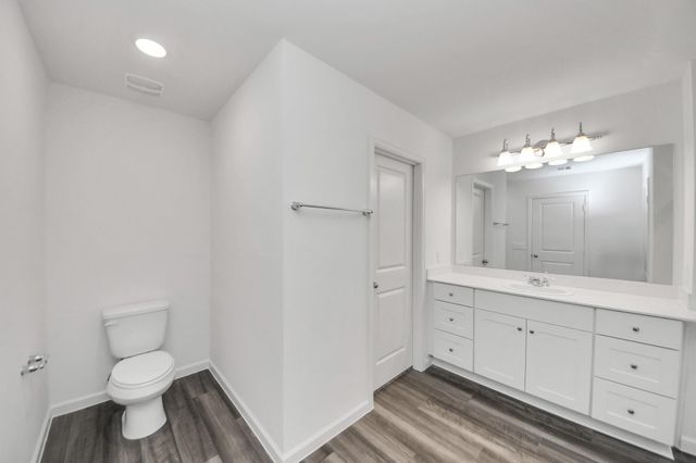 10318 Malta Trace Drive B, Rosharon, TX 77583