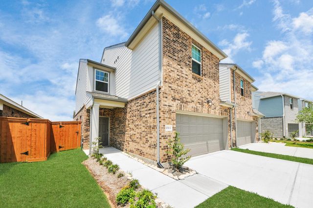 10318 Malta Trace Drive B, Rosharon, TX 77583