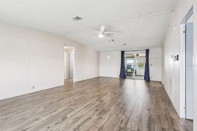 550 SAINT JOHNS ROAD, Tavares, FL 32778