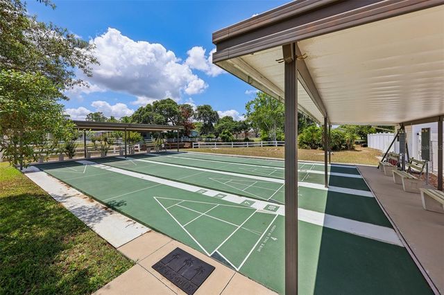 550 SAINT JOHNS ROAD, Tavares, FL 32778