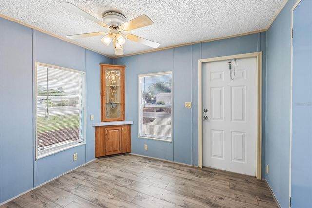 550 SAINT JOHNS ROAD, Tavares, FL 32778