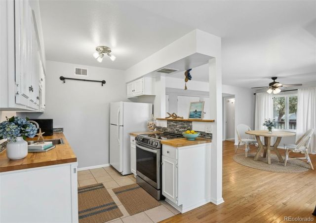 3141 S Tamarac Drive 301F, Denver, CO 80231