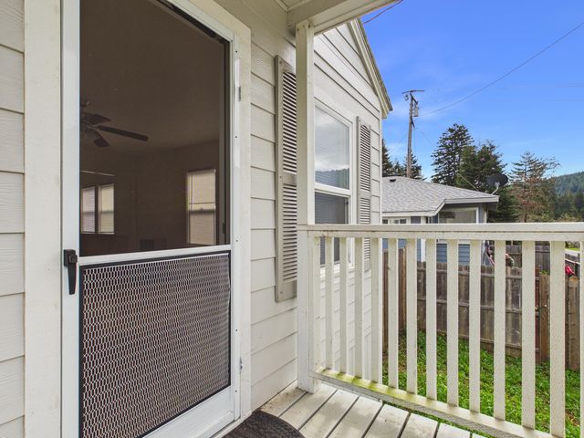 161 Sewell Drive, Weott, CA 95571