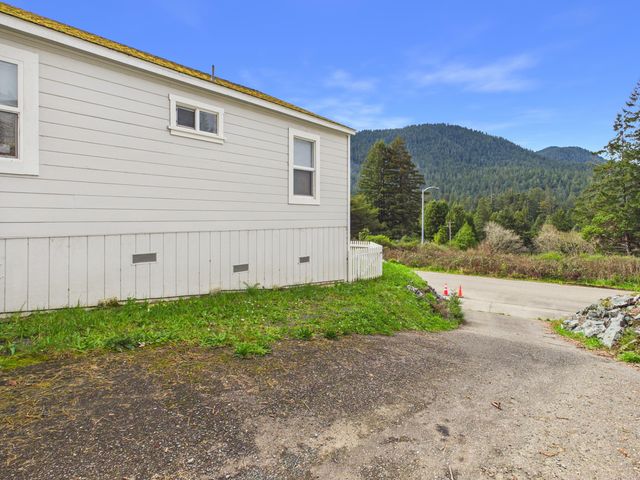 161 Sewell Drive, Weott, CA 95571