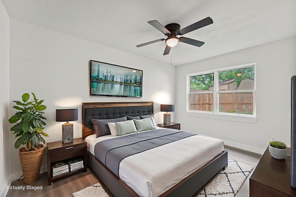 1615 Hiller Street, Houston, TX 77015