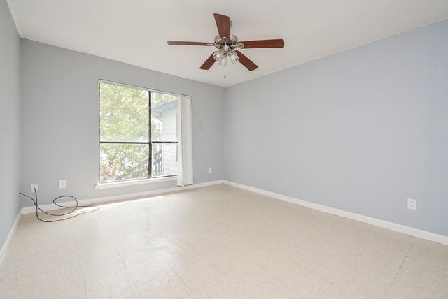 9009 Richmond Avenue 411, Houston, TX 77063