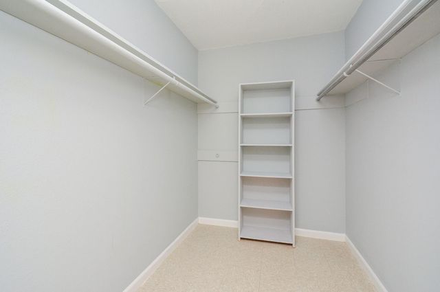 9009 Richmond Avenue 411, Houston, TX 77063