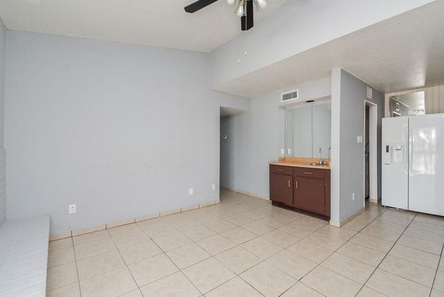 9009 Richmond Avenue 411, Houston, TX 77063