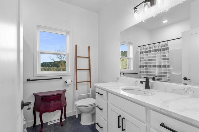 302 KERRIGAN DRIVE, Wrightstown, WI 54180