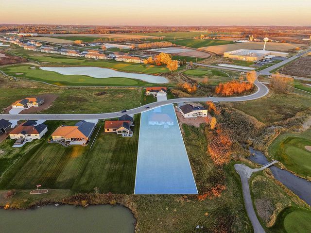 302 KERRIGAN DRIVE, Wrightstown, WI 54180