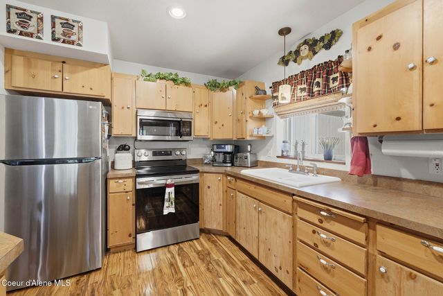 8484 E Scenic Bay RD, Coeur D'alene, ID 83814