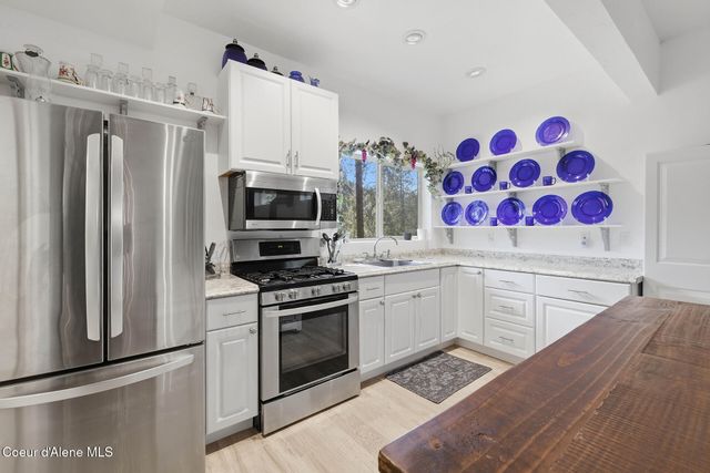 8484 E Scenic Bay RD, Coeur D'alene, ID 83814