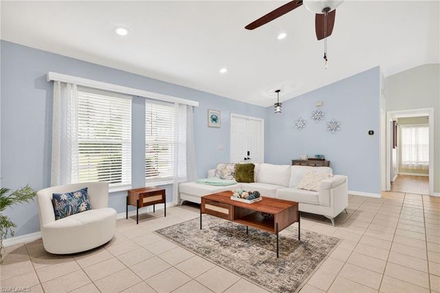 2919 SW 25th ST, Cape Coral, FL 33914