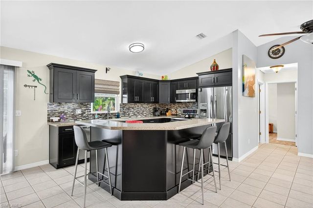 2919 SW 25th ST, Cape Coral, FL 33914