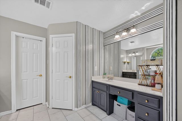 3300 Woodberry Lane, Mckinney, TX 75071