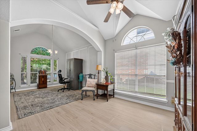 3300 Woodberry Lane, Mckinney, TX 75071
