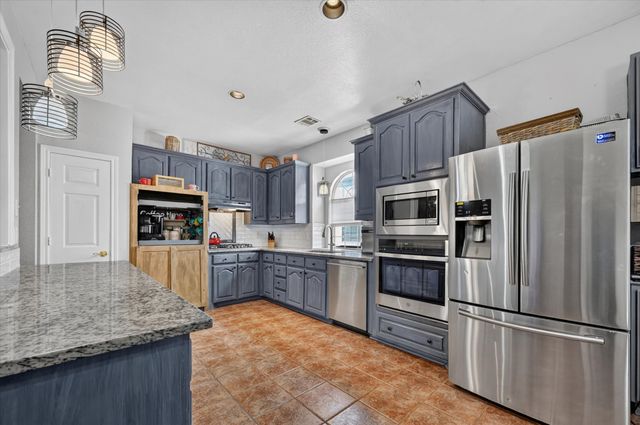 3300 Woodberry Lane, Mckinney, TX 75071