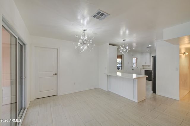 10355 W CARON Drive, Sun City, AZ 85351