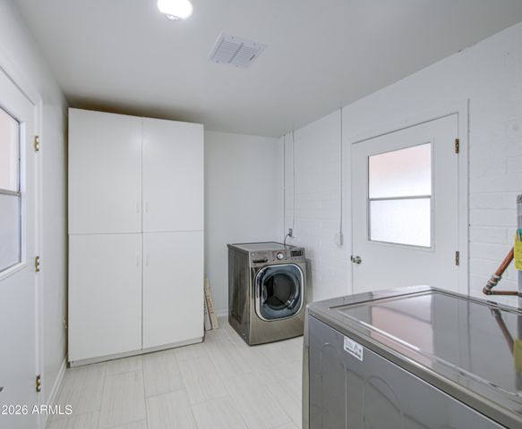 10355 W CARON Drive, Sun City, AZ 85351