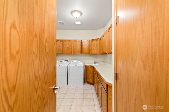 537 Chrisand Lane, Wenatchee, WA 98801