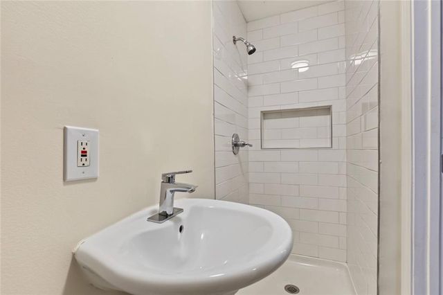 1750 Westwood Avenue SW, Atlanta, GA 30310